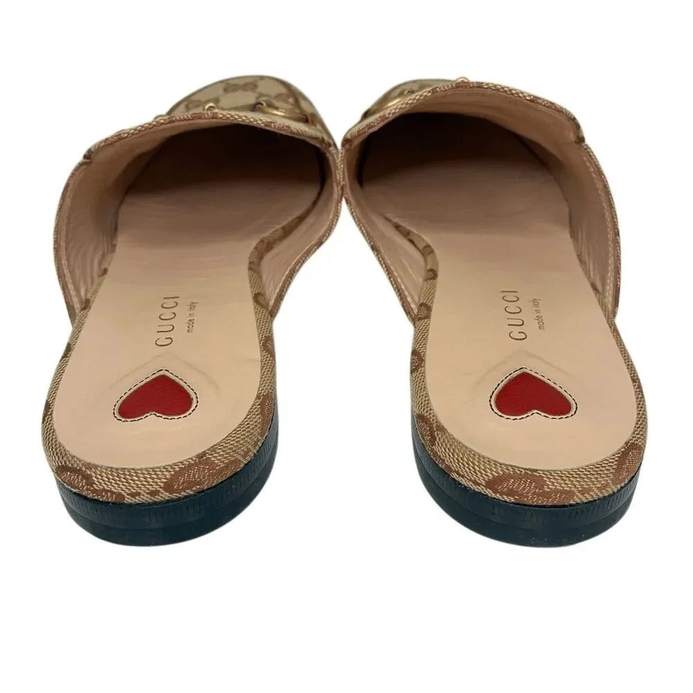 Gucci details authentic